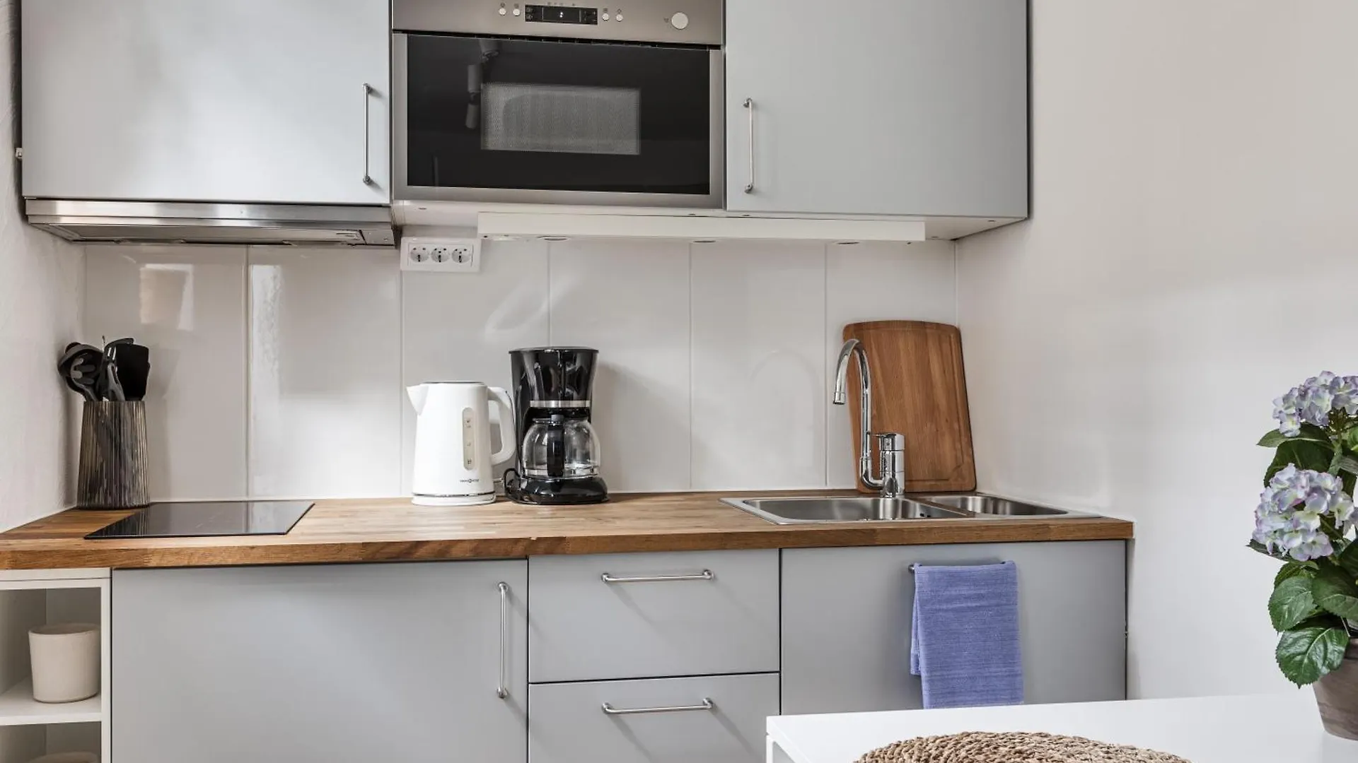Apartment Trendy & Central Stockholm Apt